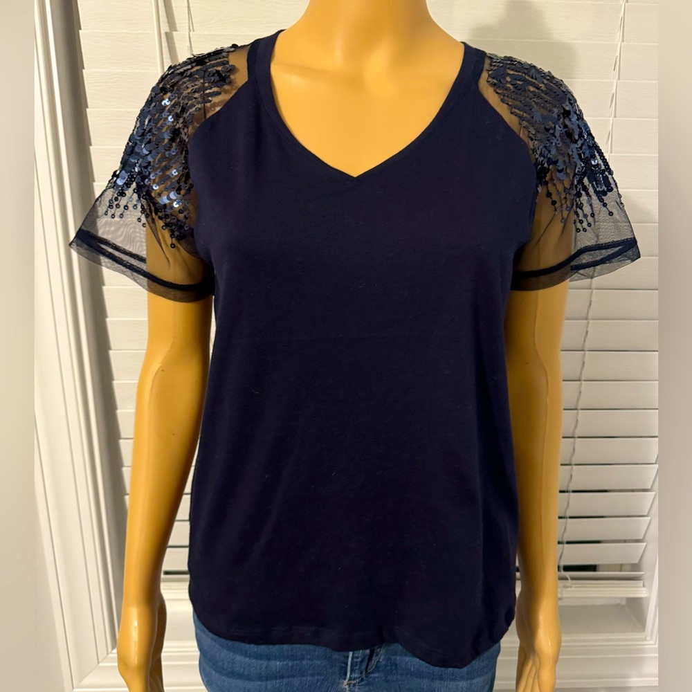 Pretty Remi James size S navy blue short sequin sleeve shirt NWT
